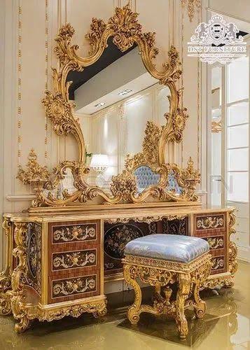 Dreesing table
