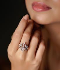 Crown Tip Ring
