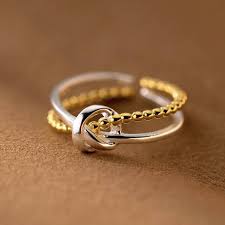 Adjustable Knot Ring