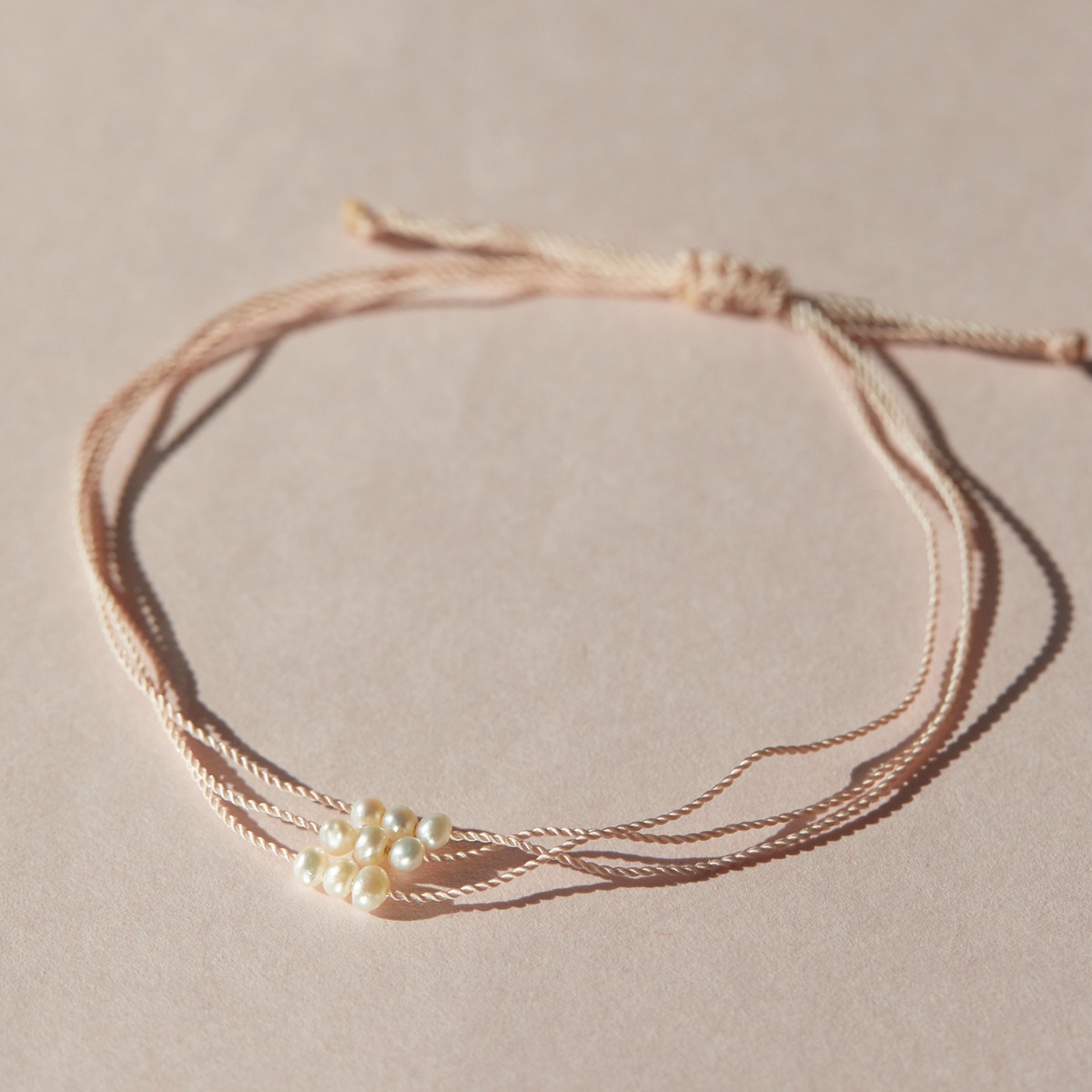 Pearl Thread Bracelet